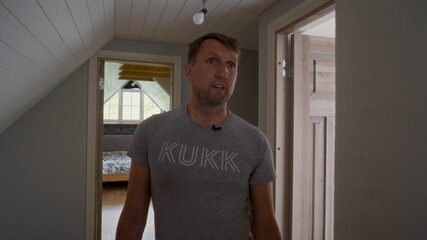 Tanel and chickens. Season 3. (thumbnail 10)